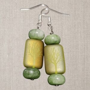 Elegant Green Serpentine Beads With Czech Laser Tattoo Glass